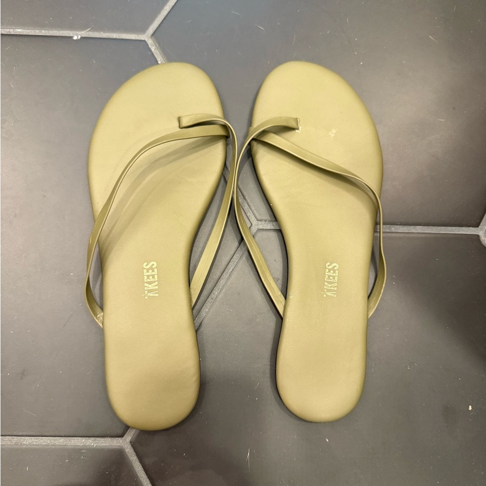 TKEES Women's Sage Green Sandals